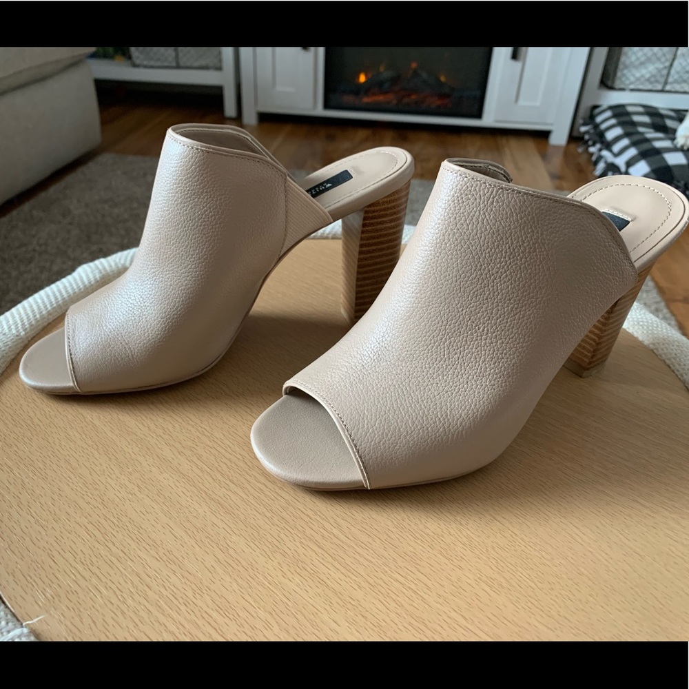 White House Black Market heels
